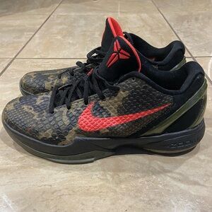 Nike Zoom Kobe 6 Italian Camo Size 9 Mens 2011 Brown Green Red 429659-900